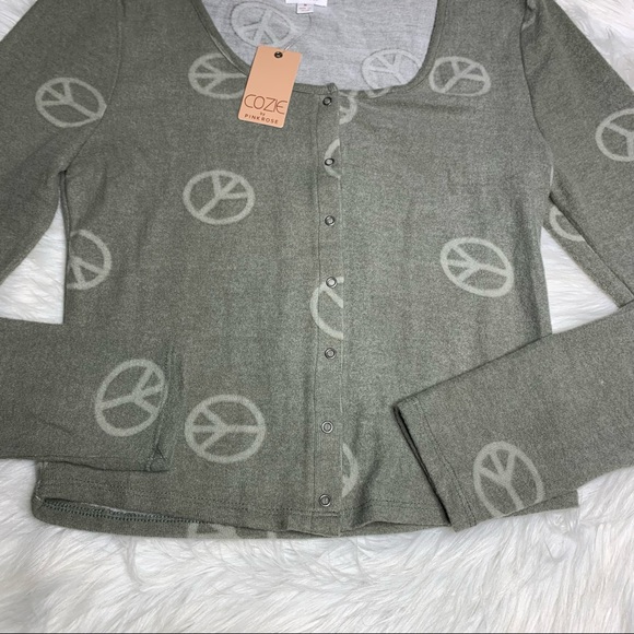 Cozie Olive Green Cardigan Button Down Peace Sign Print Sweater Size Medium - Picture 2 of 6